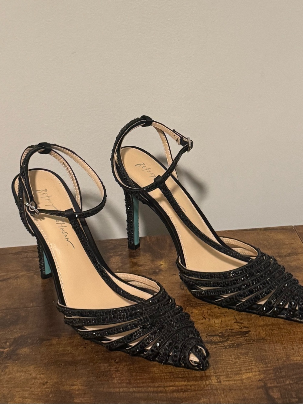 Blue by Betsey Johnson Black Beaded T-Strap Women’s Heels Size 8.5M